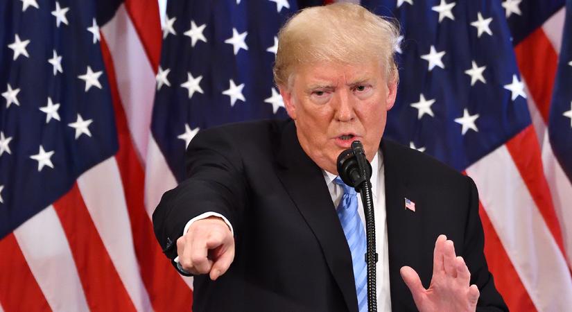 Donald Trump beperelte a világhírű lapot