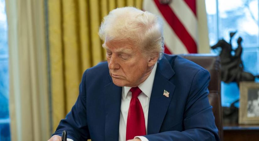 A Trump-éra legmeredekebb ügye: mekkora bajba került az elnök?