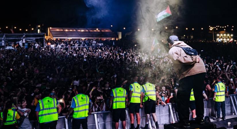 Glastonbury tisztázva: nincs jogi következménye a Kneecap fellépésének