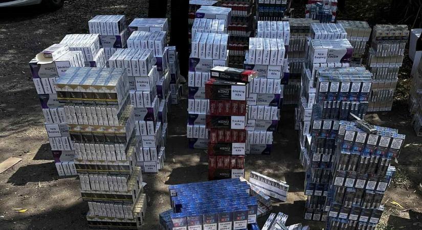 Leesett a NAV-nyomozók álla, amikor kinyitották az örökölt garázst - fotók, videó!