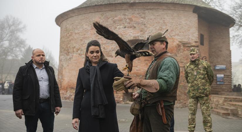 Már a sokáig fideszes fellegvárnak számító Békés megyében is döntetlenre áll a meccs egy Tisza Pártnak készült belső felmérés szerint