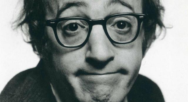 Woody Allen 89 évet készült az első regényére