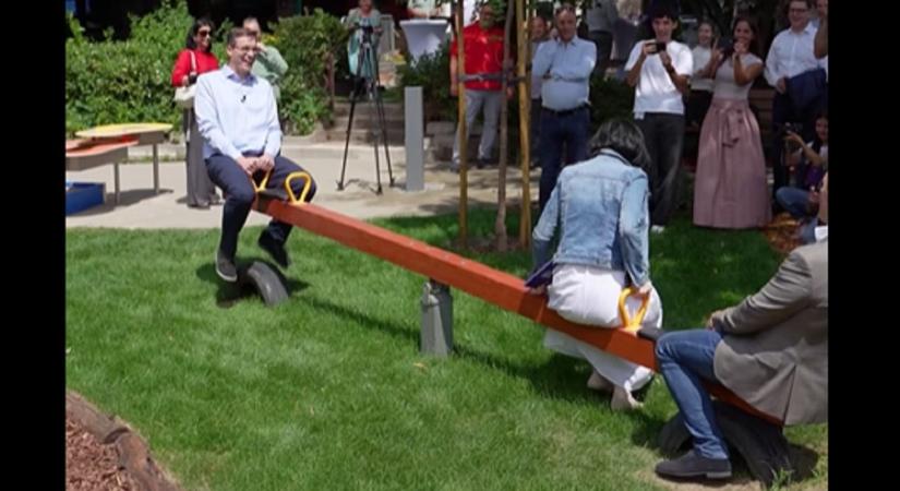 Karácsony Gergely Szaniszló Sándorral libikókázva tett bejelentést
