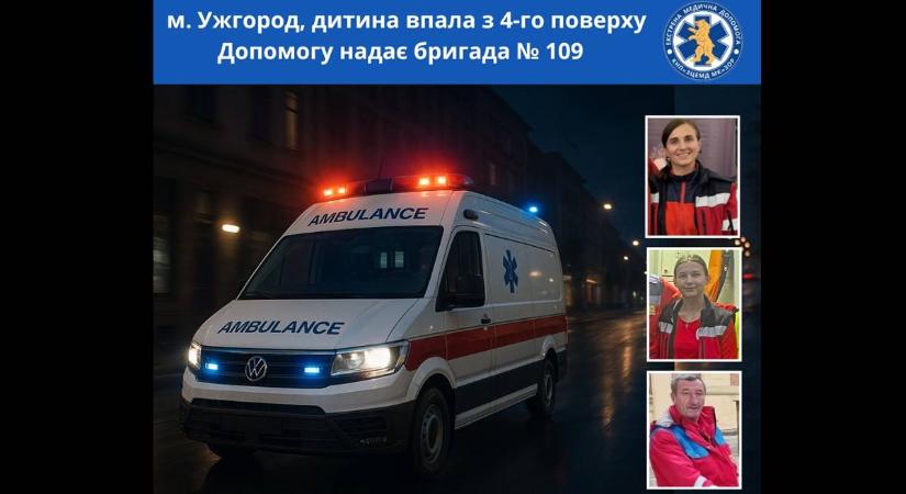 Kisgyermek esett ki egy negyedik emeleti ablakból Ungváron