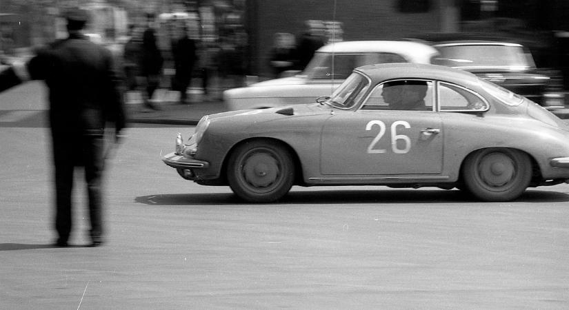 Mit keresett egy legendás Porsche a 60-as években a Budai úton? – képgaléria