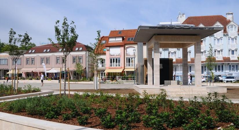 Elkészült az új rendezvénytér Hévízen