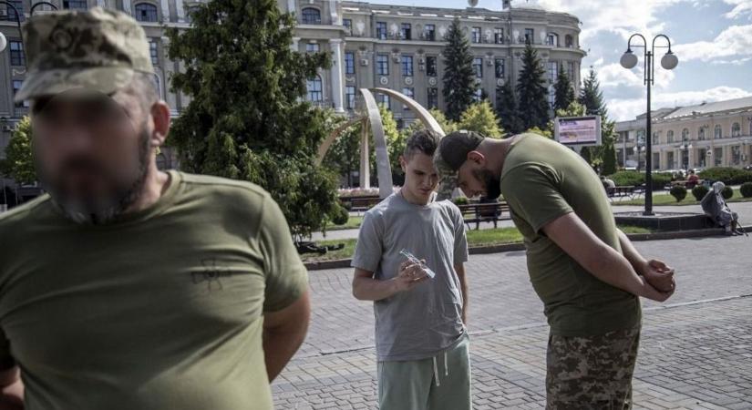 Zelenszkij háborús politikája Ukrajna jövőjét is kockára teszi (videó)