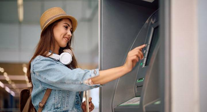 Sokat spórolhatsz, ha ezekben az automatákban veszel fel pénzt