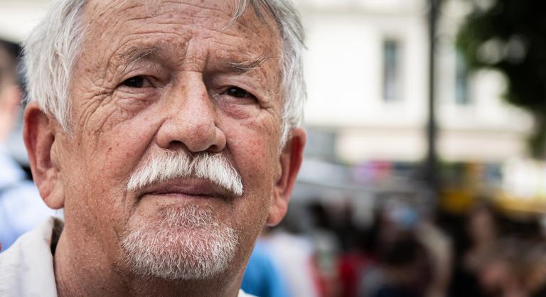 Oravecz Imre: Nem tanultam az életemből semmit, ugyanazokat a hibákat követem el