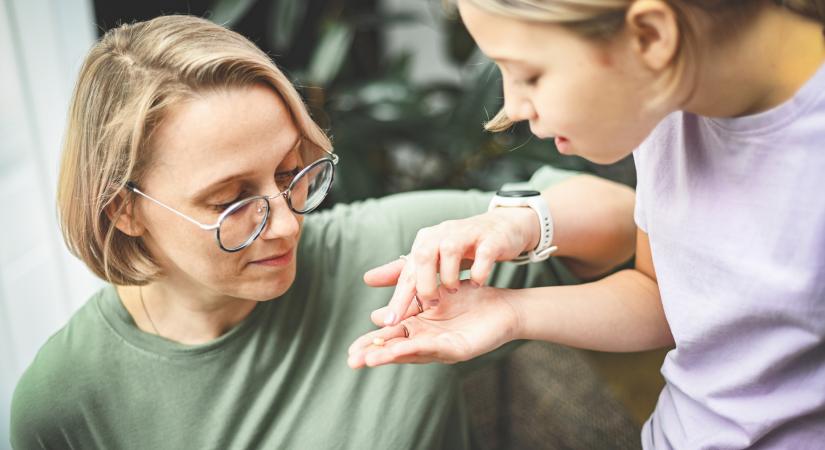 Béka nő a hasadban, kihűl a gyomrod: téged mivel szédítettek gyerekkorodban?