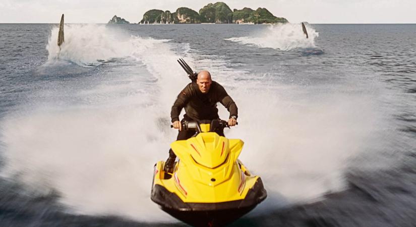 Akinek mindegy, hogy őscápa vagy orosz maffiózó az ellenfél: Jason Statham soha nem áll le a B-filmekkel?