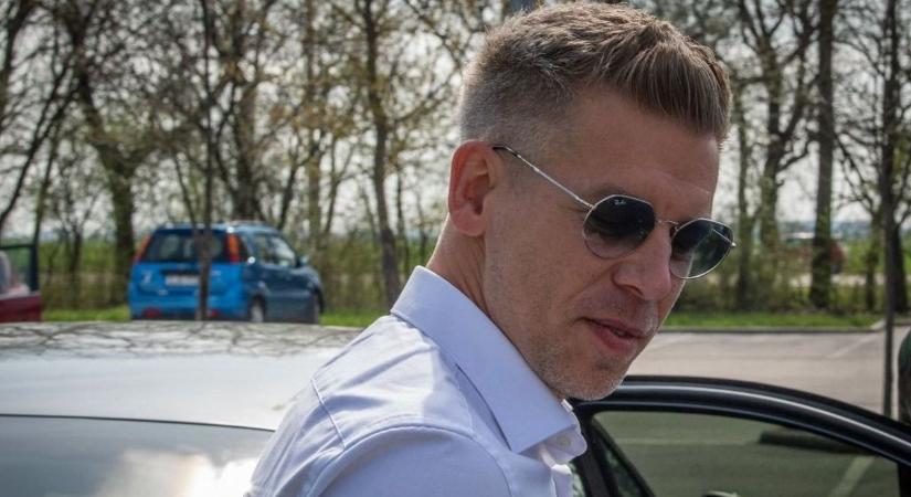 Alapvetően egyetértek minden olyan tiszás ellenzékivel, aki zokon veszi a Kneecap szigetes felléptetését