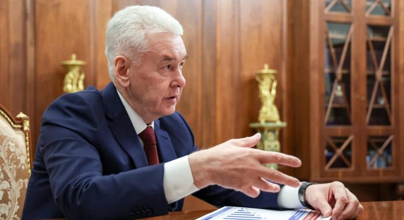 Moszkva felé tartó drónokat lőttek le, két reptér ideiglenesen leállt