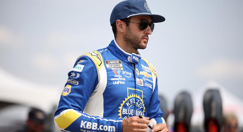 NASCAR: Elkaszálták a Cup időmérőjét, Elliott ölében landolt a pole