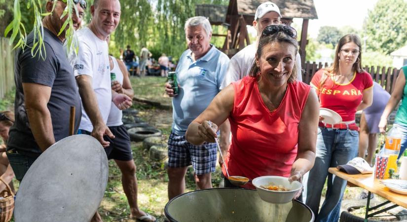 "30-40 évvel ezelőtt más volt a búcsú" - most is fergeteges hangulat uralkodott a tardosi búcsún fotók