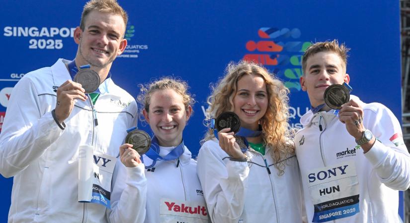 Szépen csillog a bronz