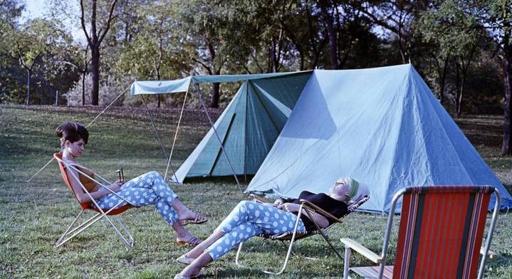 Trabant, sátor és gázfőző: így kempingeztek az NDK-s turisták a Balaton-parton
