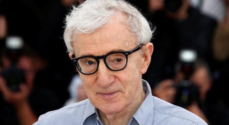 Megjelenik Woody Allen első regénye