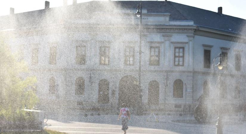Tartós kánikulára figyelmeztetnek! Másodfokú a hőségriasztás