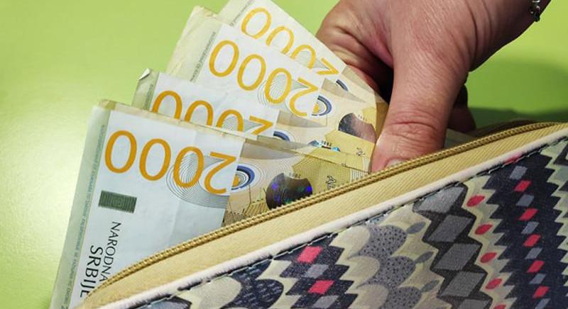 Miniszter: Tíz évvel ezelőtt hatszor többen kaptak minimálbért