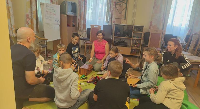 Íjászat, levendula és sok-sok mosoly – ilyen volt az Útkeresés nyári foglalkozása (galériával, videóval)