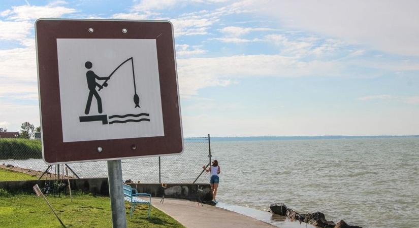Súlyos pénzbírságot kaphatnak a Balatonnál nyaralók, ha ezt figyelmen kívül hagyják