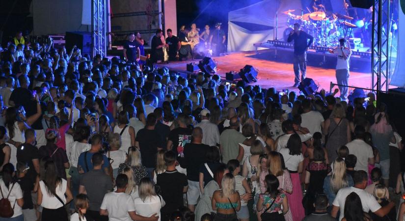 Úristen! Akkora bulit csaptak Maricsék Zalában, hogy a borospoharak is összekoccantak (galéria, videó)