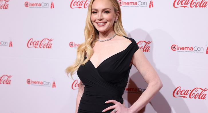 Lindsay Lohan szülinapi fotókat mutatott ritkán látott kisfiáról