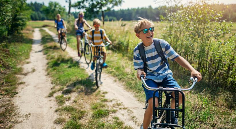 31 bakancslistás bringatúra vidéken: gyerekekkel is szuper élmény, és a pénztárcád is megkíméli