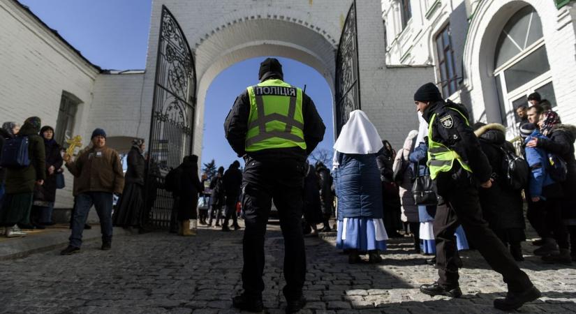 Egyházi vezetőkre csap le Ukrajna