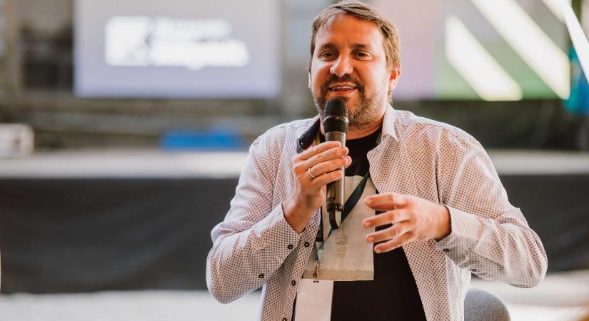 Az apaságról Tóth Eduval: Most végre úgy vagyok szerelmes, hogy nem fognak elhagyni