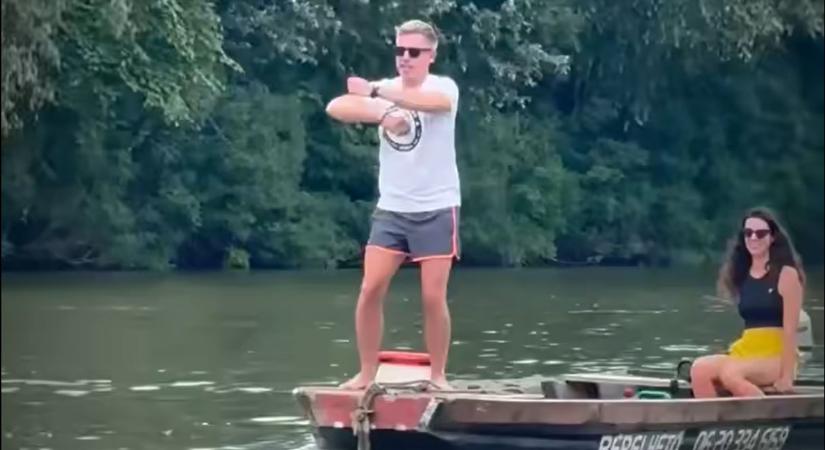 Tisza úszik a Tiszában: Csipke Józsika, Romulusz meg a Réka onnan integet