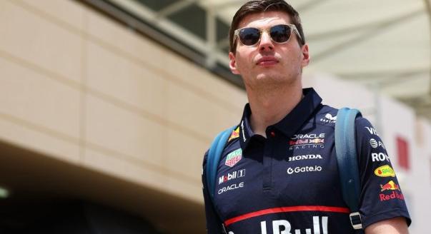 Wolff dilemmája, Verstappen jövője – vasárnapi hírek