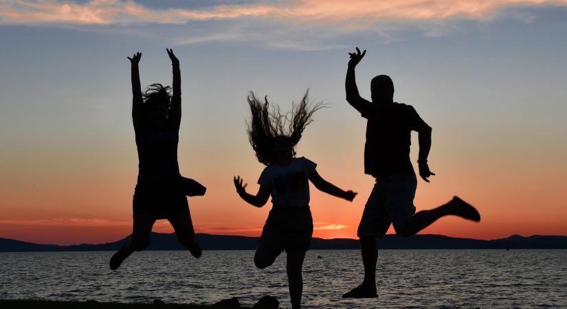 Ingyen fagyi a Balatonnál? Ezt kell érte tenned!