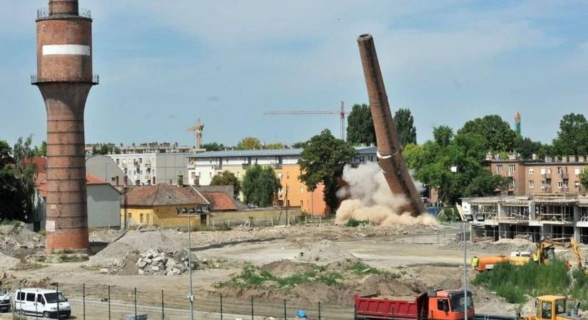 Felrobbantották a győri olajgyár kéményét - Múltidéző