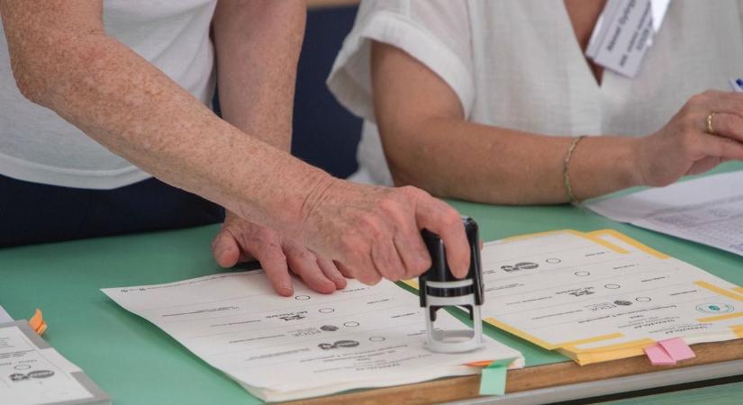 A kampány véget ért, a plakát maradt a városban: szabálytalanul?