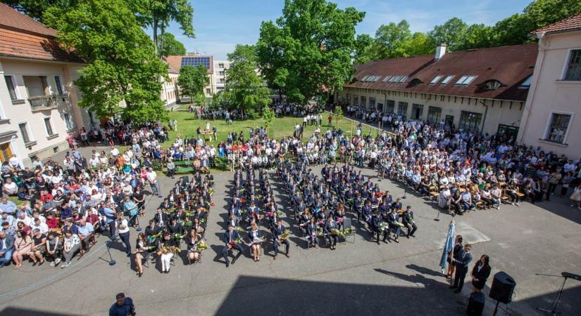 Most már nagyon hivatalos az új tanév minden dátuma!