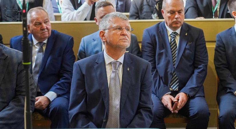 Királyfiakarcsán járt Kövér László magyar házelnök
