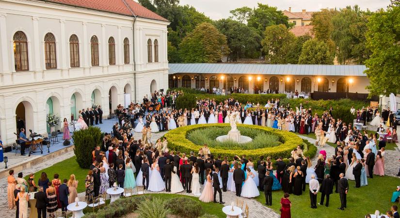 Július 26-án tartják a 200. Anna-bált, Balatonfüred az Anna Fesztivállal ünnepel egész héten