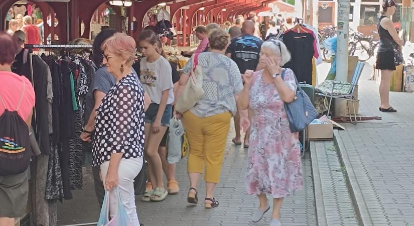 A világvevő rádiótól a tortaszedőig (videóval, képgalériával)