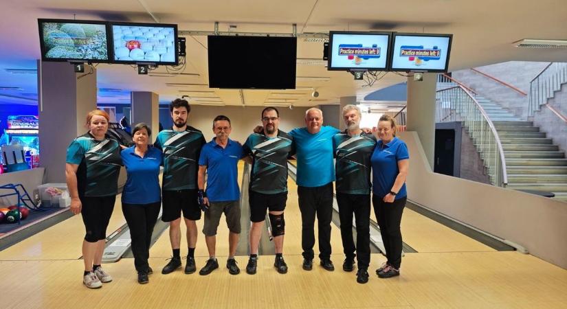 Meglepetésgyőzelem született a debreceni bowlingbajnokság döntőjében