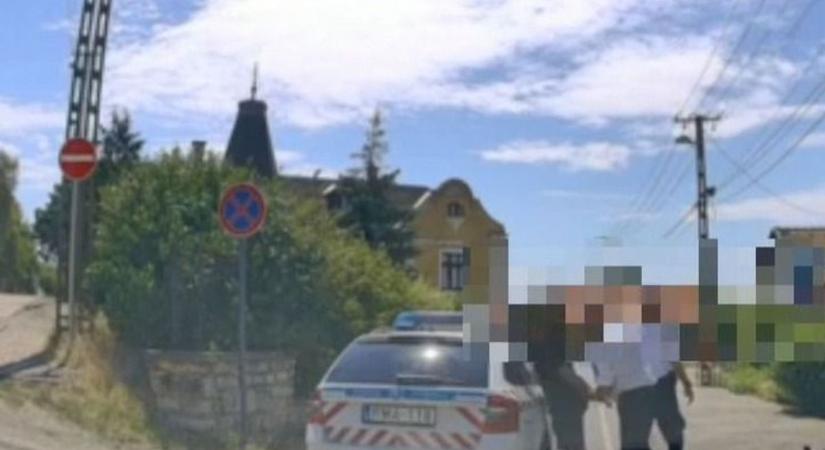 Undorító, amit a férfi tett: kedvenc nyaralóhelyeden csapott le egy kislányra a szatír videó