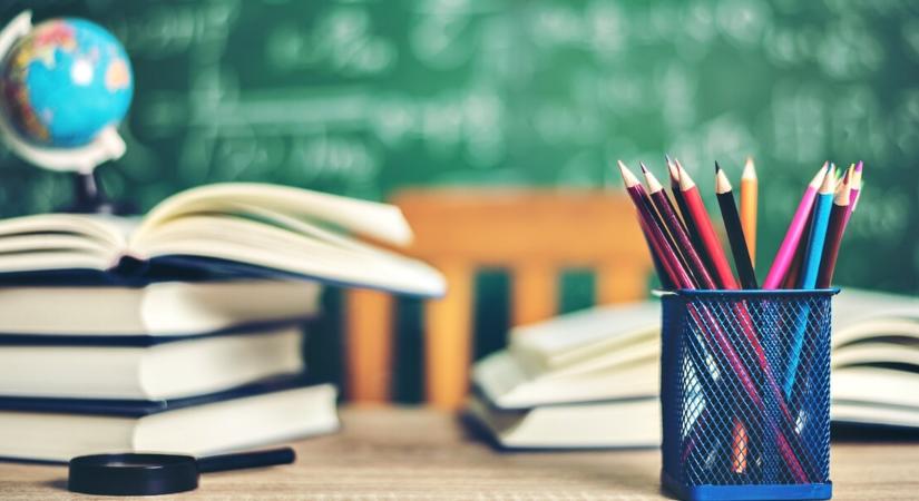 Döbbenetes, mennyit segít a diákoknak: a mesterséges intelligencia már az oktatást is forradalmasítja