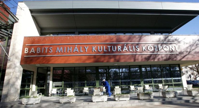 Bezárt Szekszárd ikonikus intézménye – mutatjuk, mi az oka