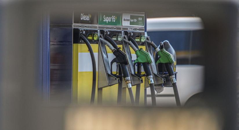 Rossz hírt közöltek a benzinkutak: ennek a változásnak senki nem fog örülni