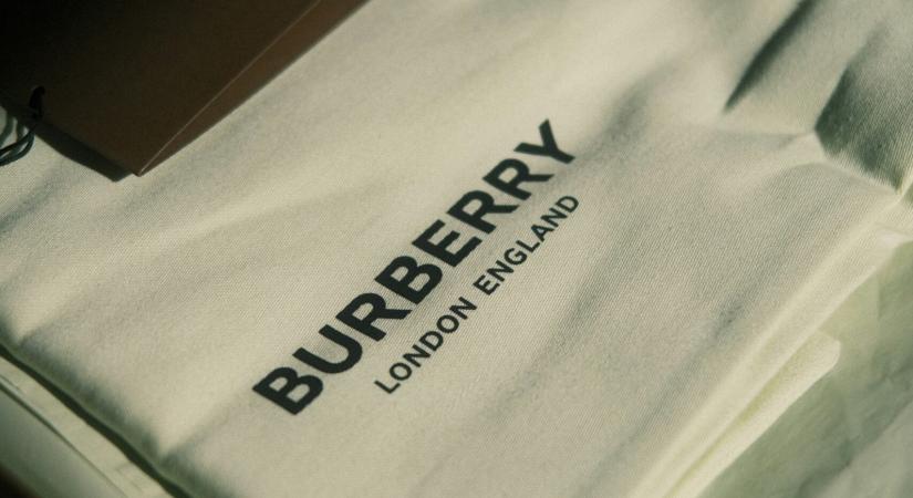A Burberry negyedéves bevétele 5,5 százalékkal csökkent