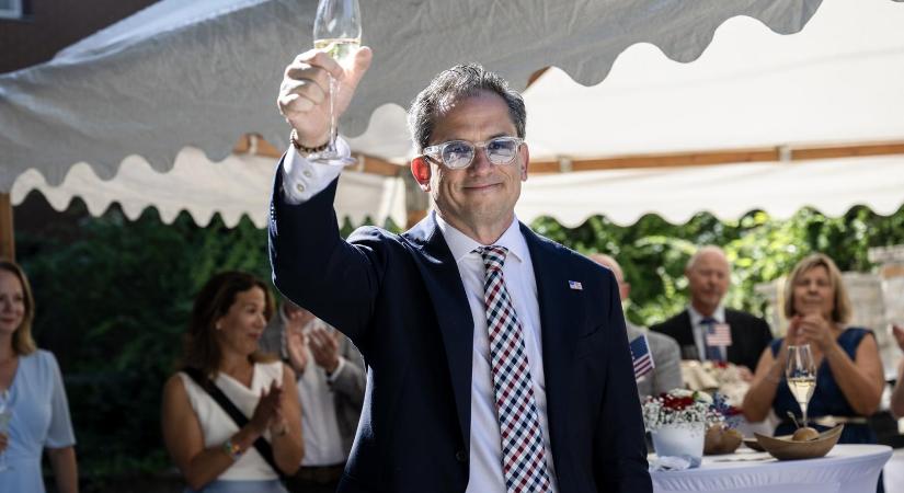 Lemondta tusványosi szereplését az amerikai ügyvivő