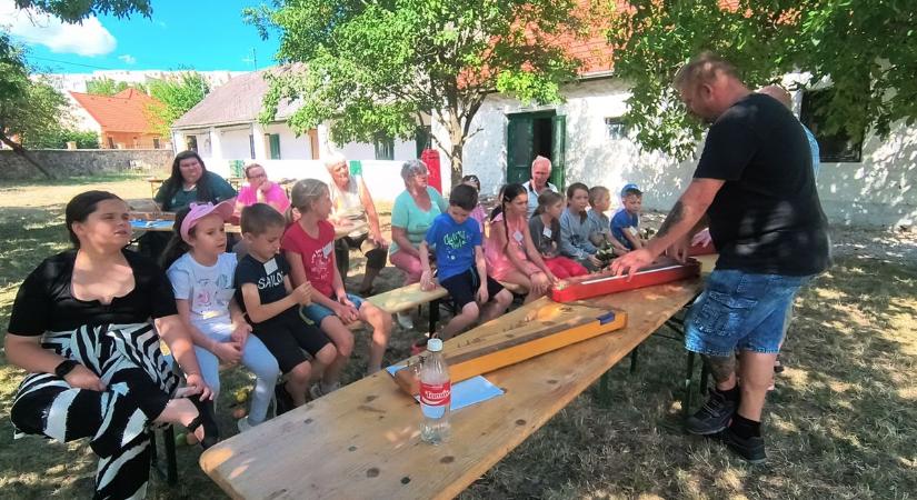A tábor, ahol generációk zenéltek, játszottak együtt