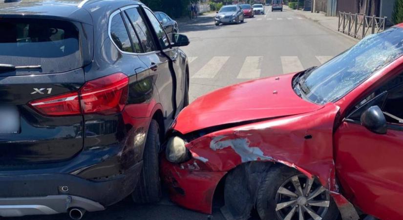 Ittas sofőr okozott balesetet Ungváron – nekiütközött egy BMW-nek