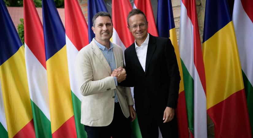 Szijjártó Péter: Magyarország nemzeti érdeke a jó együttműködés Romániával